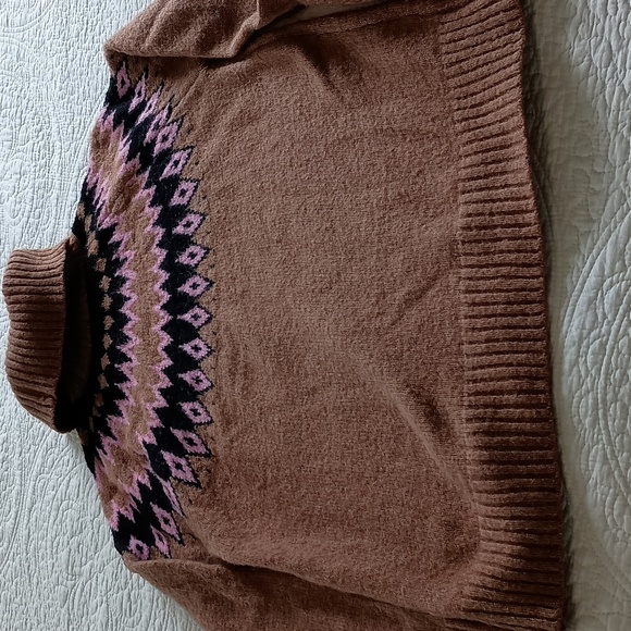Aspen Fair Isle Turtleneck sweater, size M. Tan with pink and black print - Picture 5 of 8